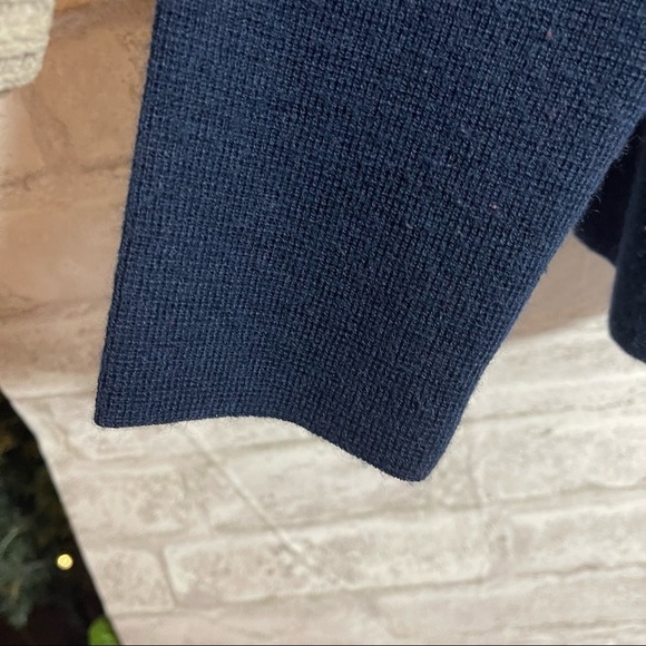 VICTORIA JONES Petite Navy Zip Up Wool Blend Cardigan Sweater Sz M - Picture 2 of 5